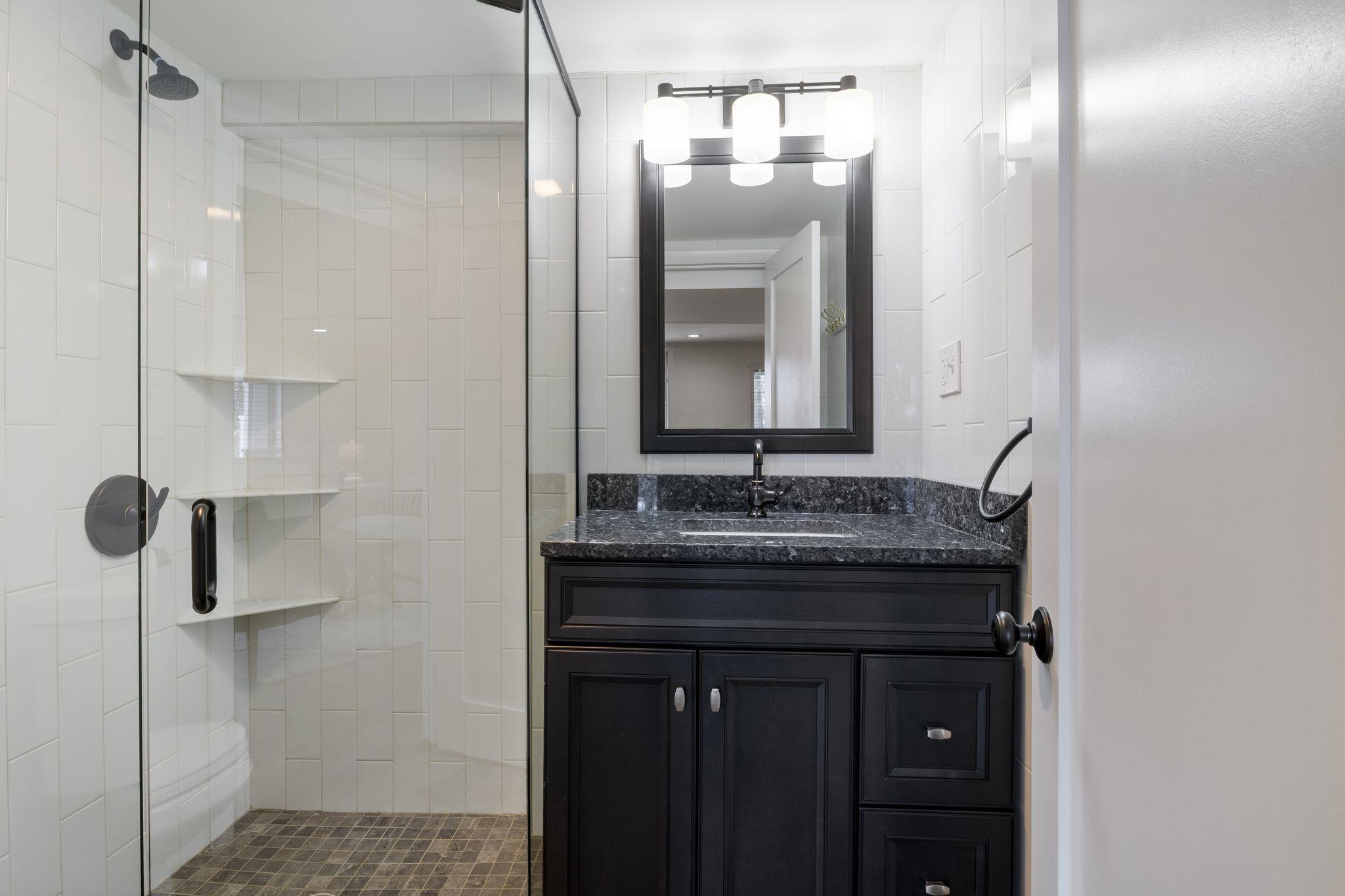 680 North Main Street, Unit 13 Wolfeboro, NH 03894 - Photo 24 of 36