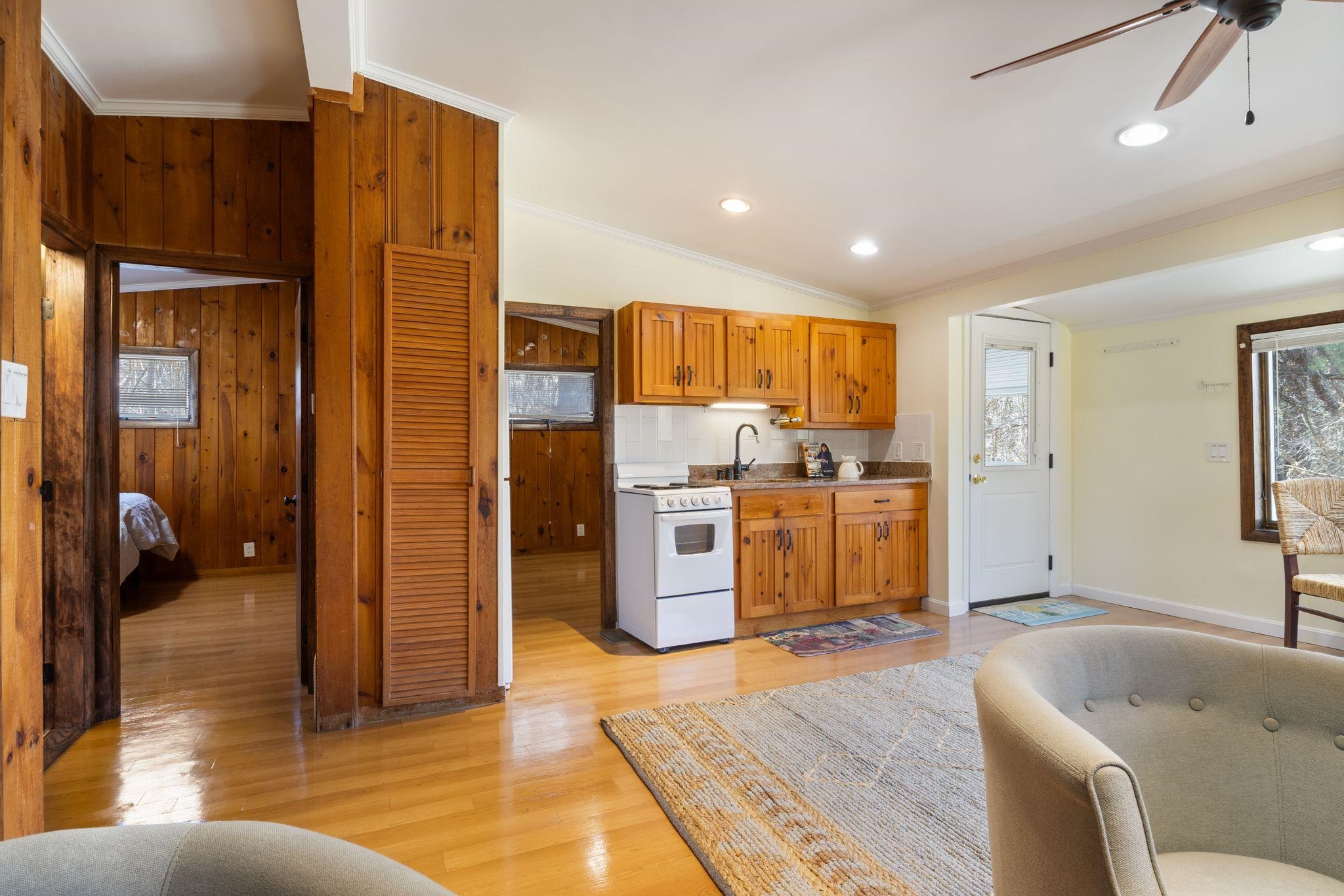 680 North Main Street, Unit 13 Wolfeboro, NH 03894 - Photo 9 of 36
