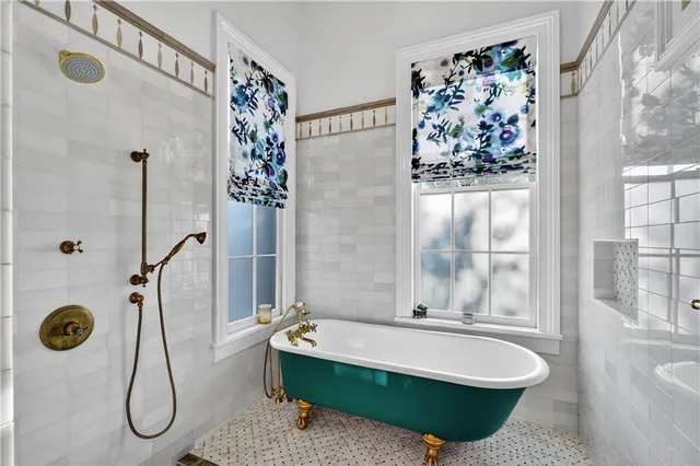 $3,100,000 | 1006 Washington Avenue, New Orleans, LA 70130