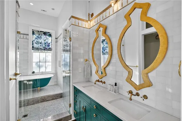 $2,949,998 | 1006 Washington Avenue, New Orleans, LA 70130