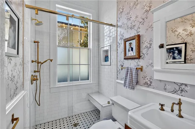 $3,100,000 | 1006 Washington Avenue, New Orleans, LA 70130