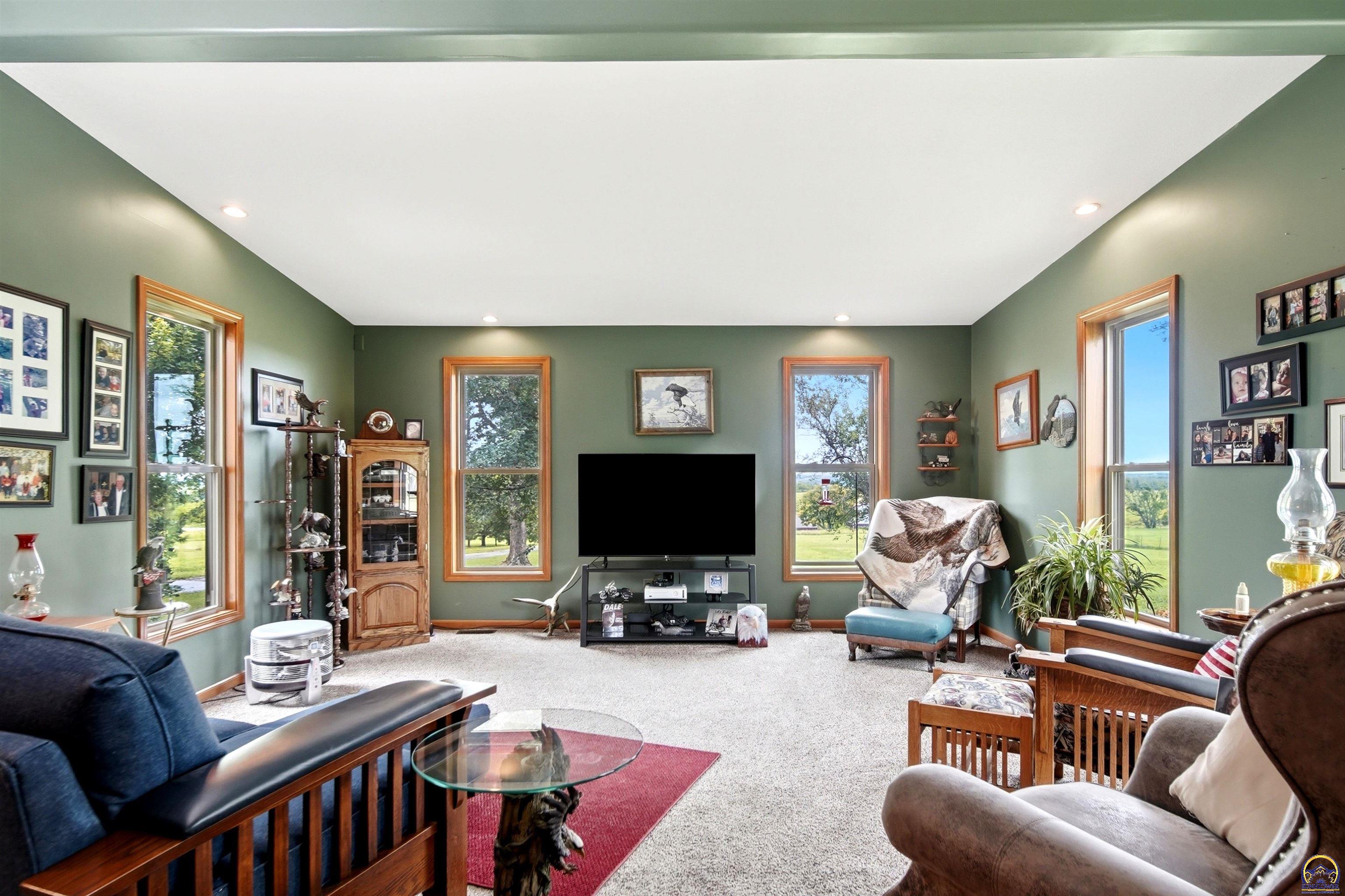 26906 Gladden Road Maple Hill, KS 66507 - Photo 4 of 47