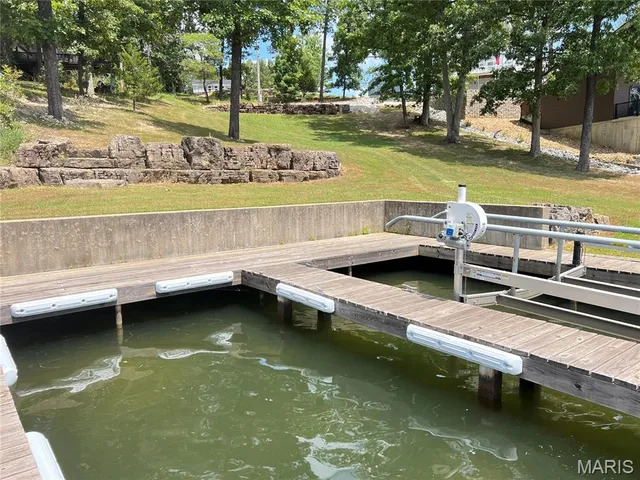 $255,000 | 2010 Port Perry Drive, Perryville, MO 63775