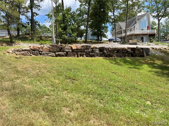 $255,000 | 2010 Port Perry Drive, Perryville, MO 63775