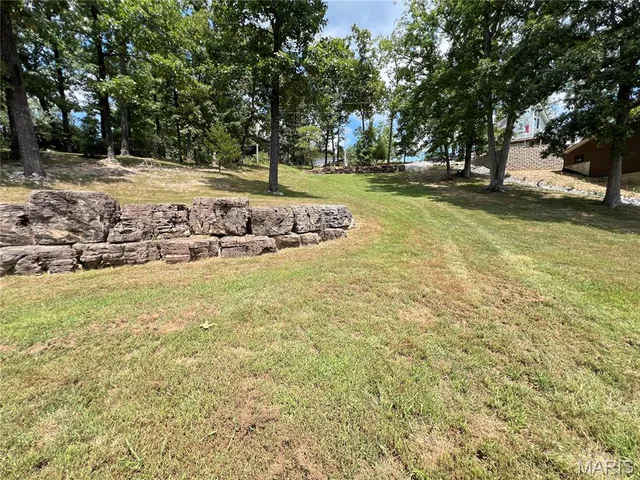 $255,000 | 2010 Port Perry Drive, Perryville, MO 63775