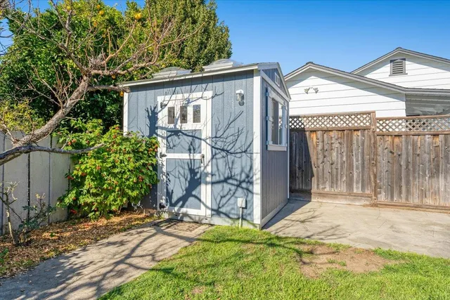 $936,000 | 812 Tuttle Avenue, Watsonville, CA 95076