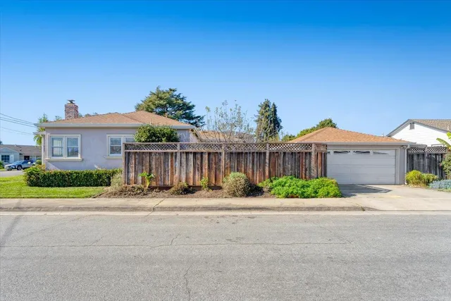 $936,000 | 812 Tuttle Avenue, Watsonville, CA 95076