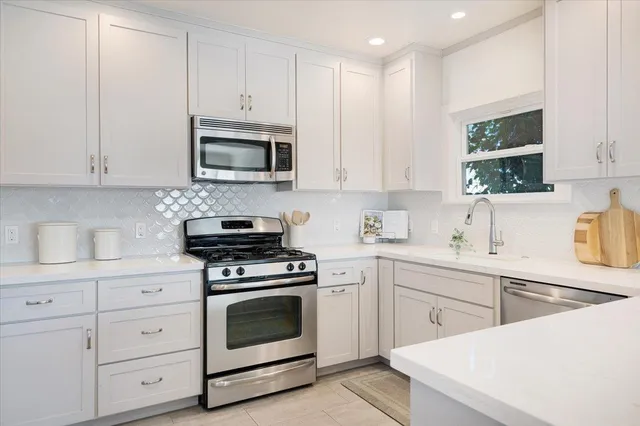 $936,000 | 812 Tuttle Avenue, Watsonville, CA 95076