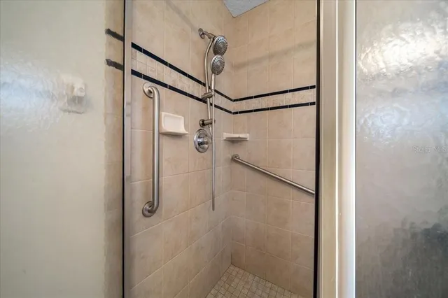 a view of a livingroom with furniture