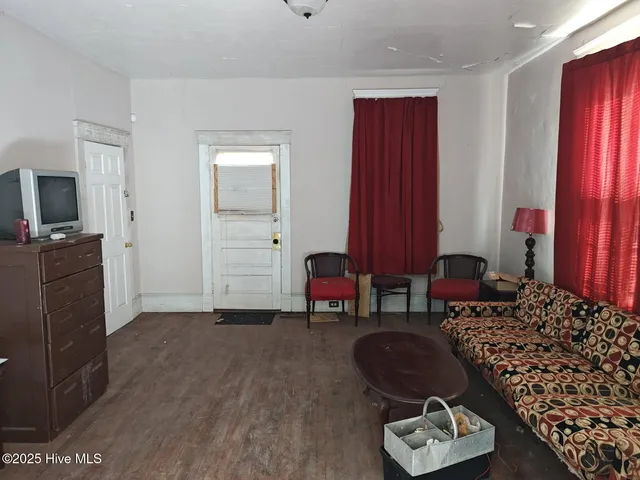 $95,999 | 108 Church Street West, Ahoskie, NC 27910