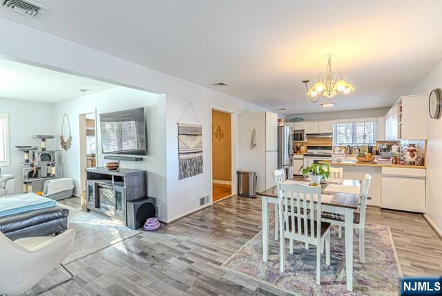 31 Perrin Drive Wayne, NJ 07470 - Photo 11 of 49