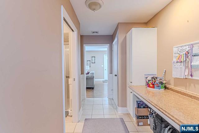 31 Perrin Drive Wayne, NJ 07470 - Photo 13 of 49