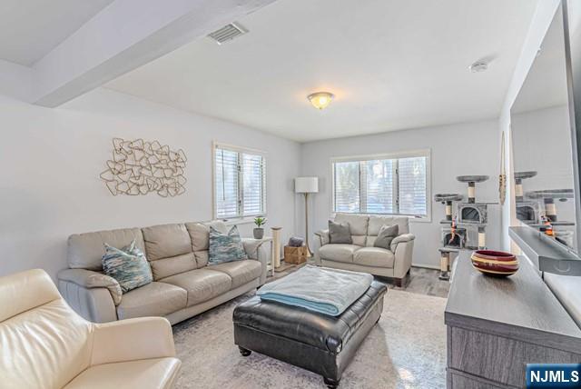 31 Perrin Drive Wayne, NJ 07470 - Photo 15 of 49