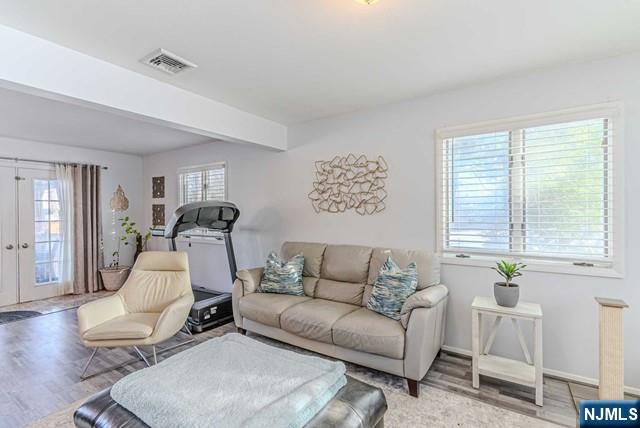 31 Perrin Drive Wayne, NJ 07470 - Photo 16 of 49