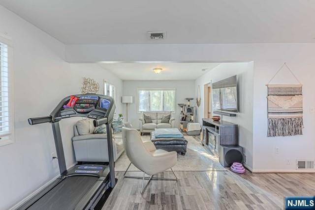 31 Perrin Drive Wayne, NJ 07470 - Photo 17 of 49