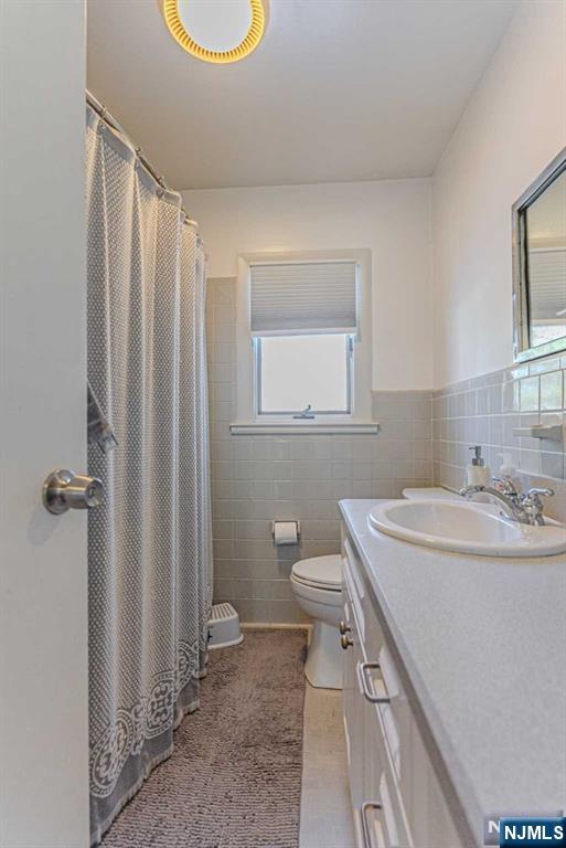 31 Perrin Drive Wayne, NJ 07470 - Photo 21 of 49