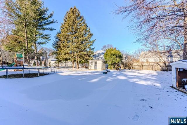 31 Perrin Drive Wayne, NJ 07470 - Photo 46 of 49