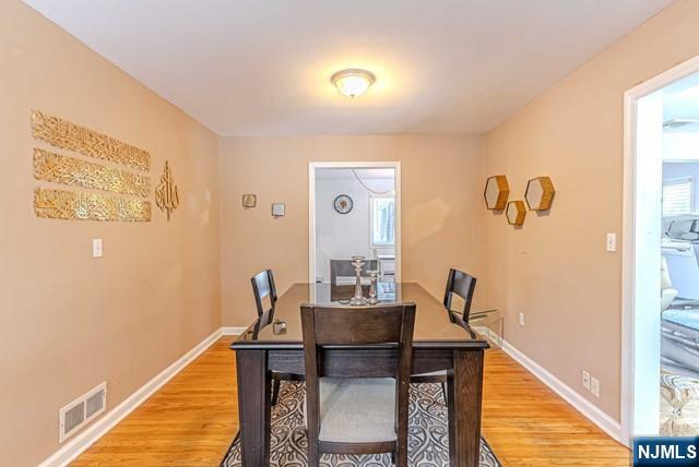 31 Perrin Drive Wayne, NJ 07470 - Photo 7 of 49