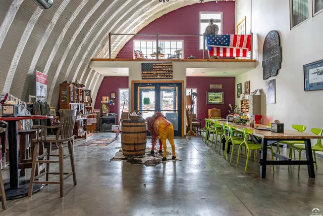 $2,800,000 | 24305 Loring Road, Lawrence, KS 66044