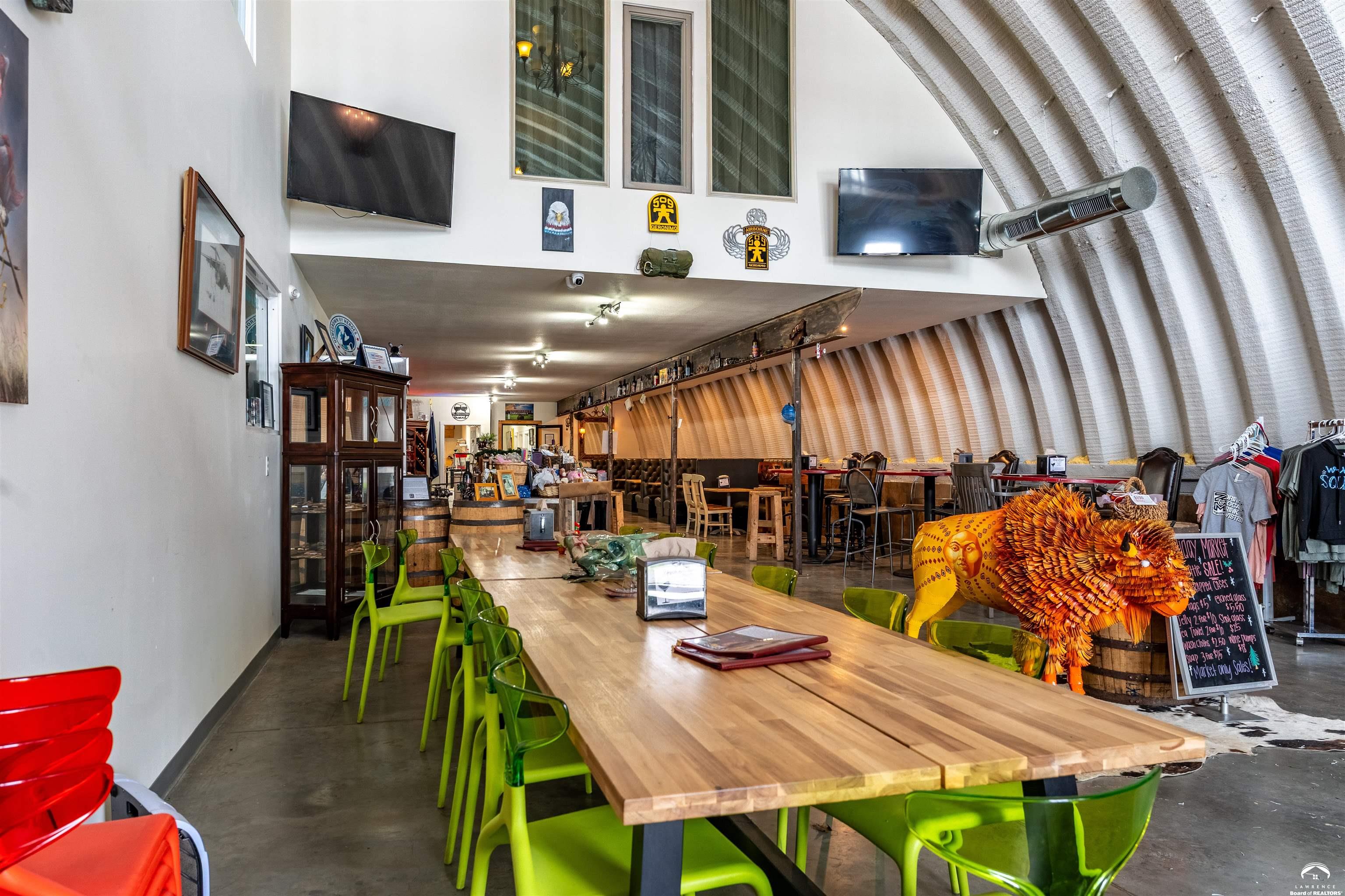 24305 Loring Road Lawrence, KS 66044 - Photo 19 of 96