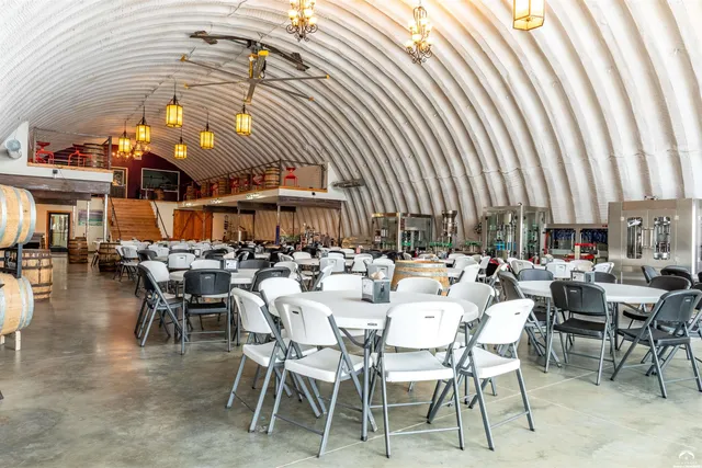 $2,800,000 | 24305 Loring Road, Lawrence, KS 66044