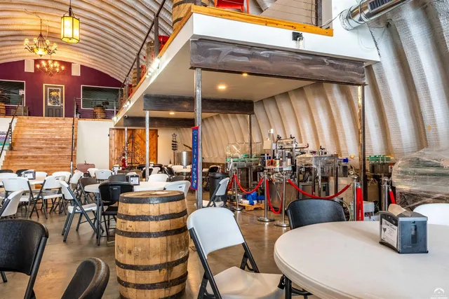 $2,800,000 | 24305 Loring Road, Lawrence, KS 66044