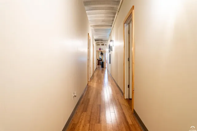 $2,800,000 | 24305 Loring Road, Lawrence, KS 66044