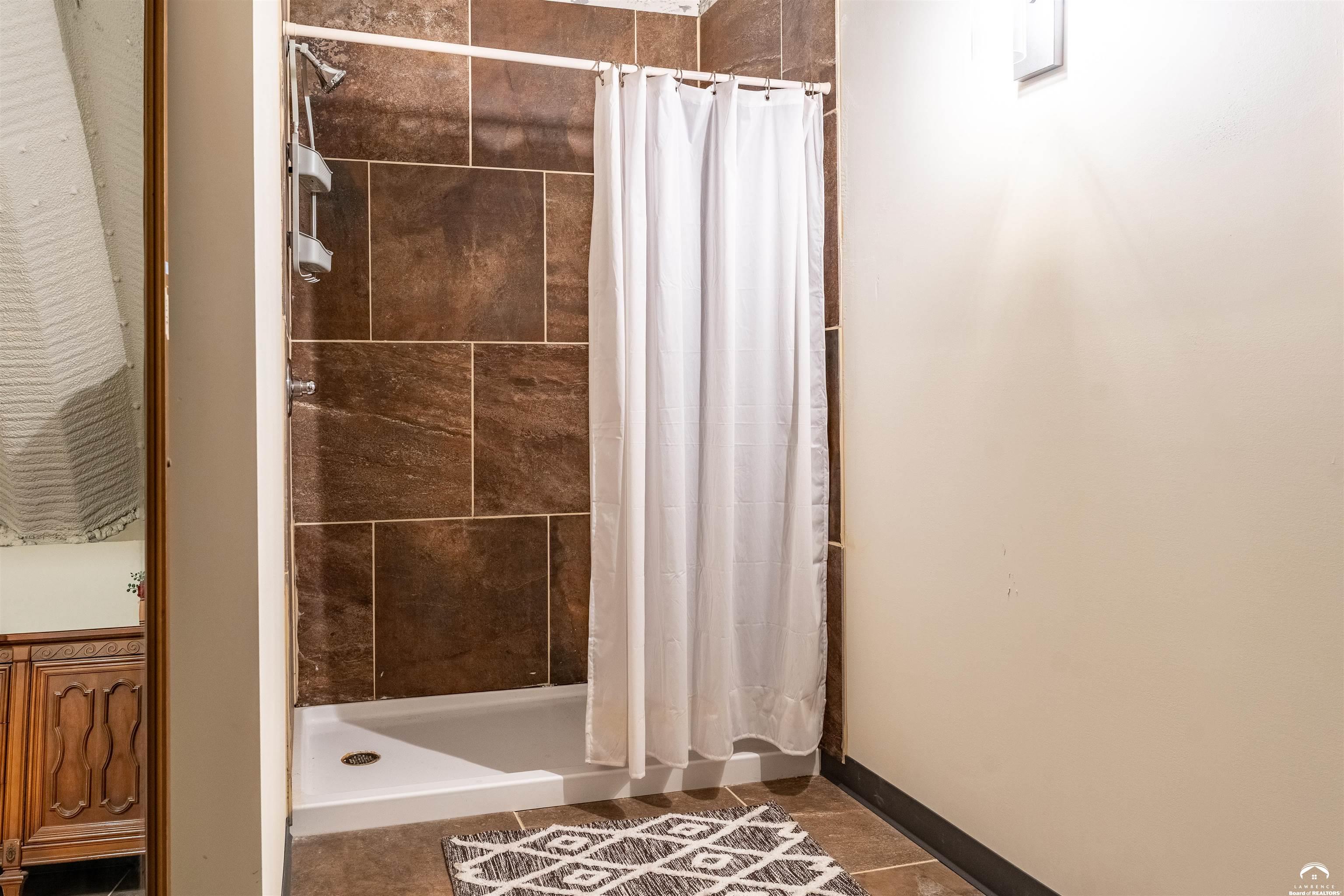 24305 Loring Road Lawrence, KS 66044 - Photo 67 of 96