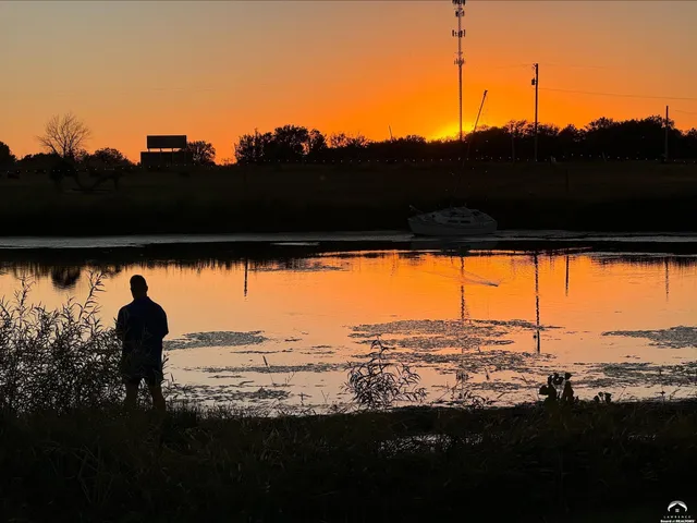 $2,800,000 | 24305 Loring Road, Lawrence, KS 66044