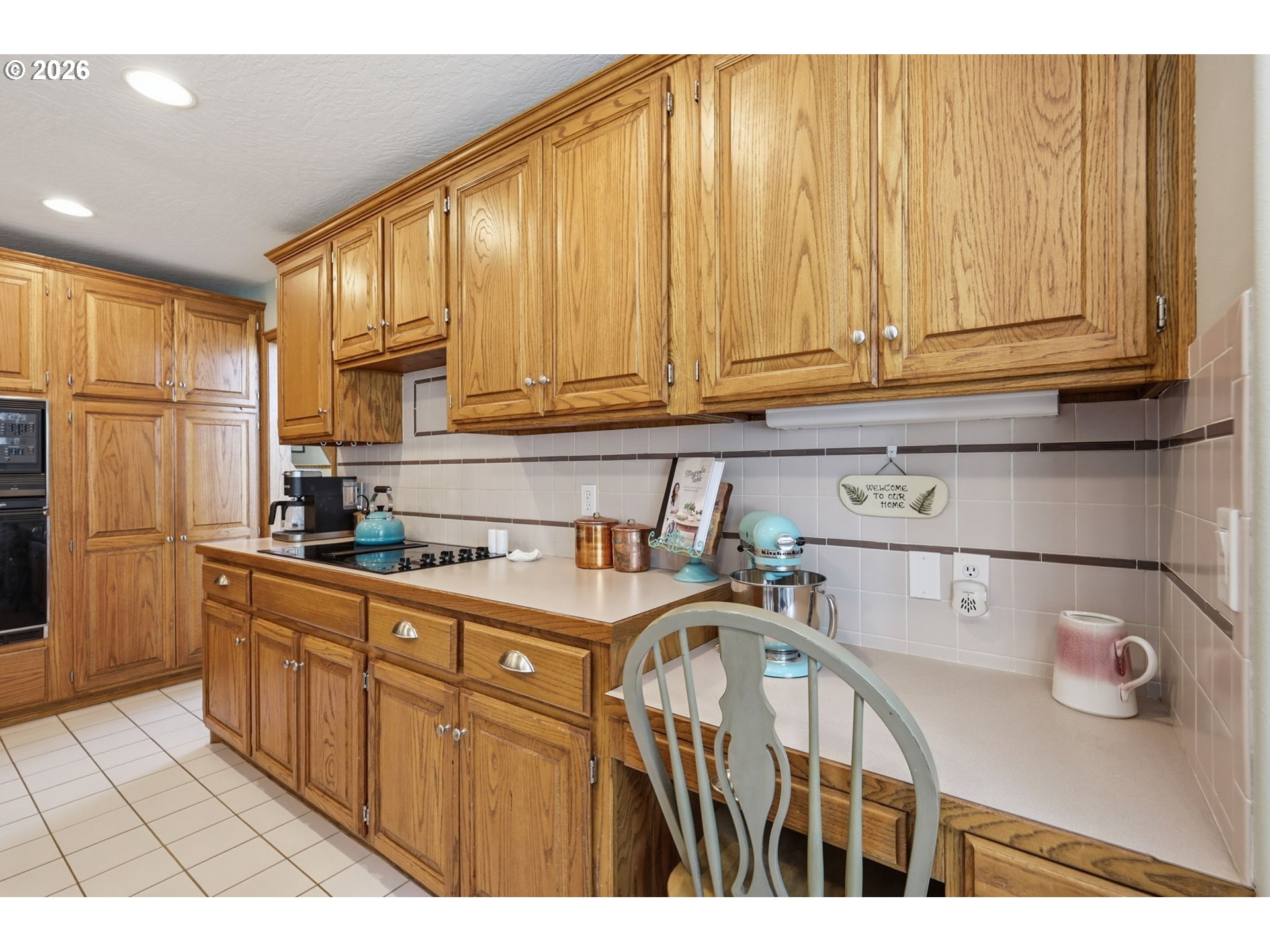 705 South 68th Place Springfield, OR 97478 - Photo 17 of 47 Kitchen