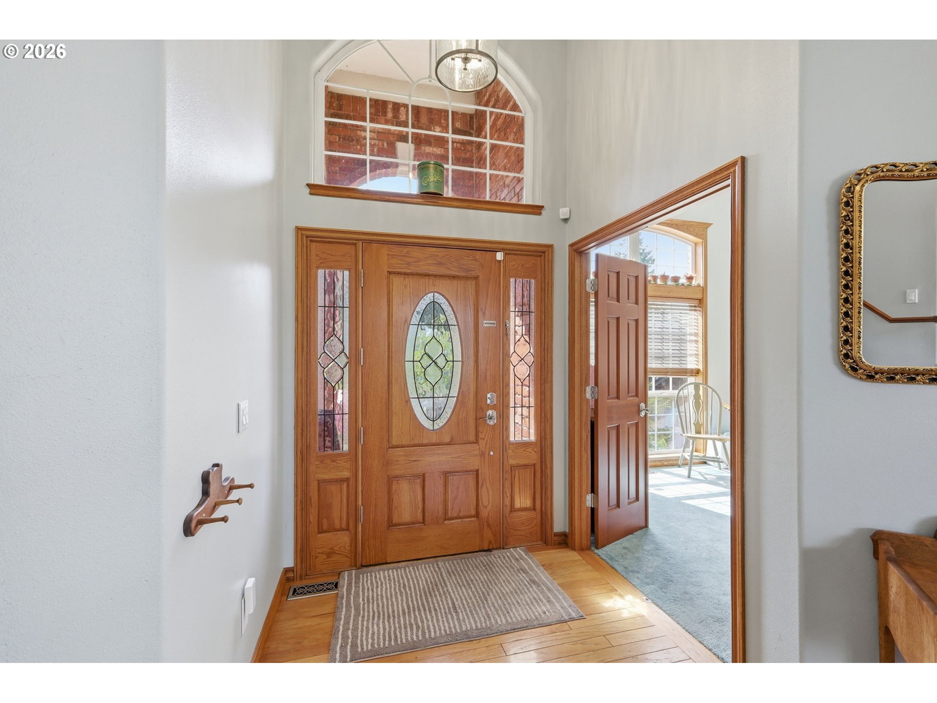 705 South 68th Place Springfield, OR 97478 - Photo 5 of 47 Entrance/Foyer