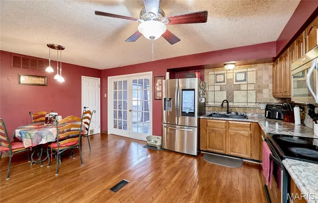 $265,000 | 115 Carroll Drive, Clarksville, MO 63336