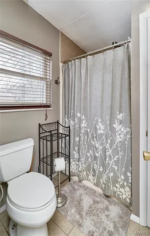 $265,000 | 115 Carroll Drive, Clarksville, MO 63336