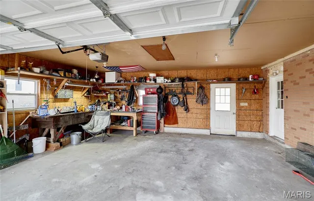 $265,000 | 115 Carroll Drive, Clarksville, MO 63336