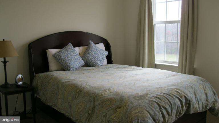 12039 Hume Road Hume, VA 22639 - Photo 13 of 17 Bedroom