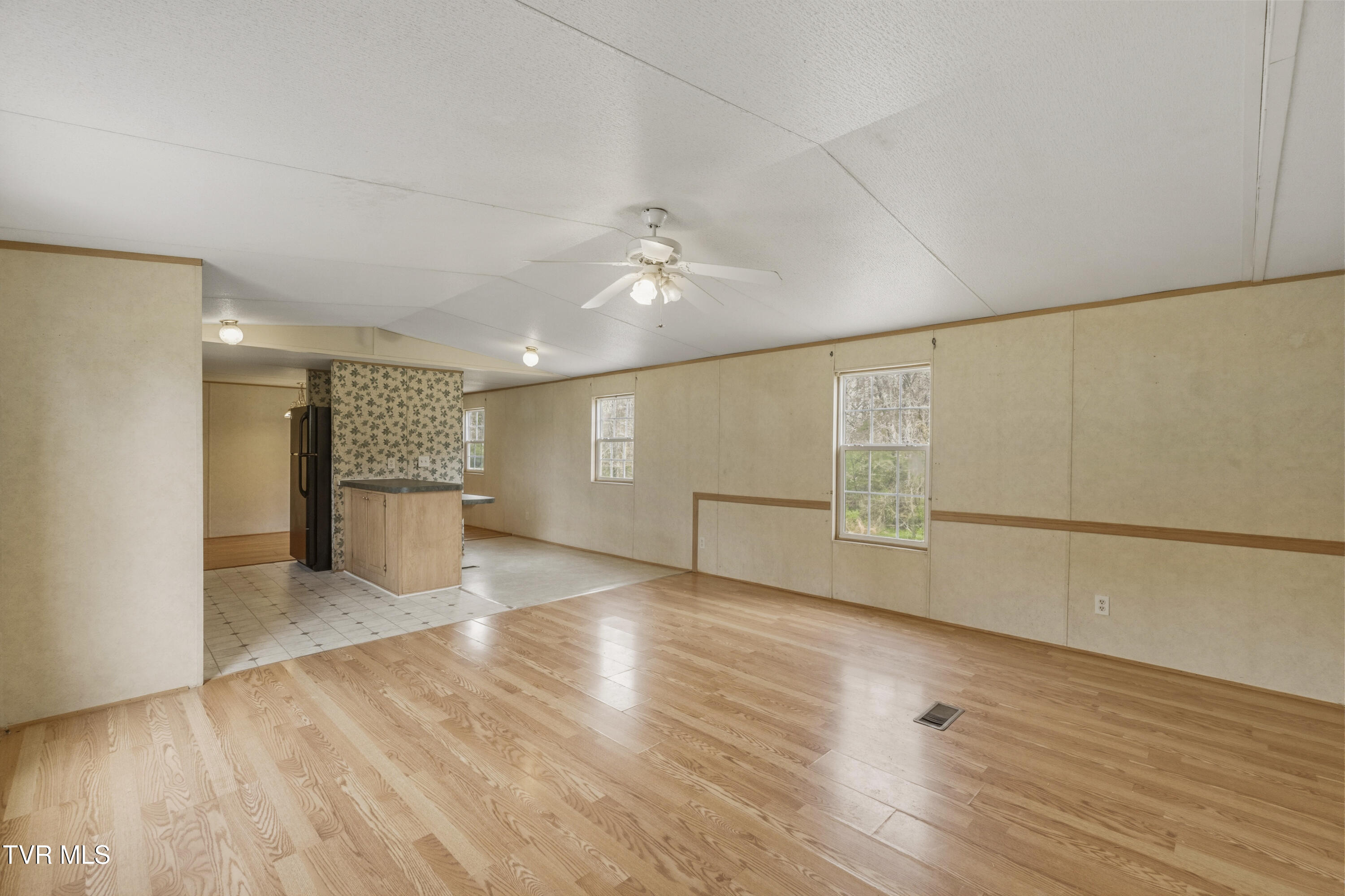 225 Carpenters Chapel Road Mosheim, TN 37818 - Photo 11 of 30 DSC06920