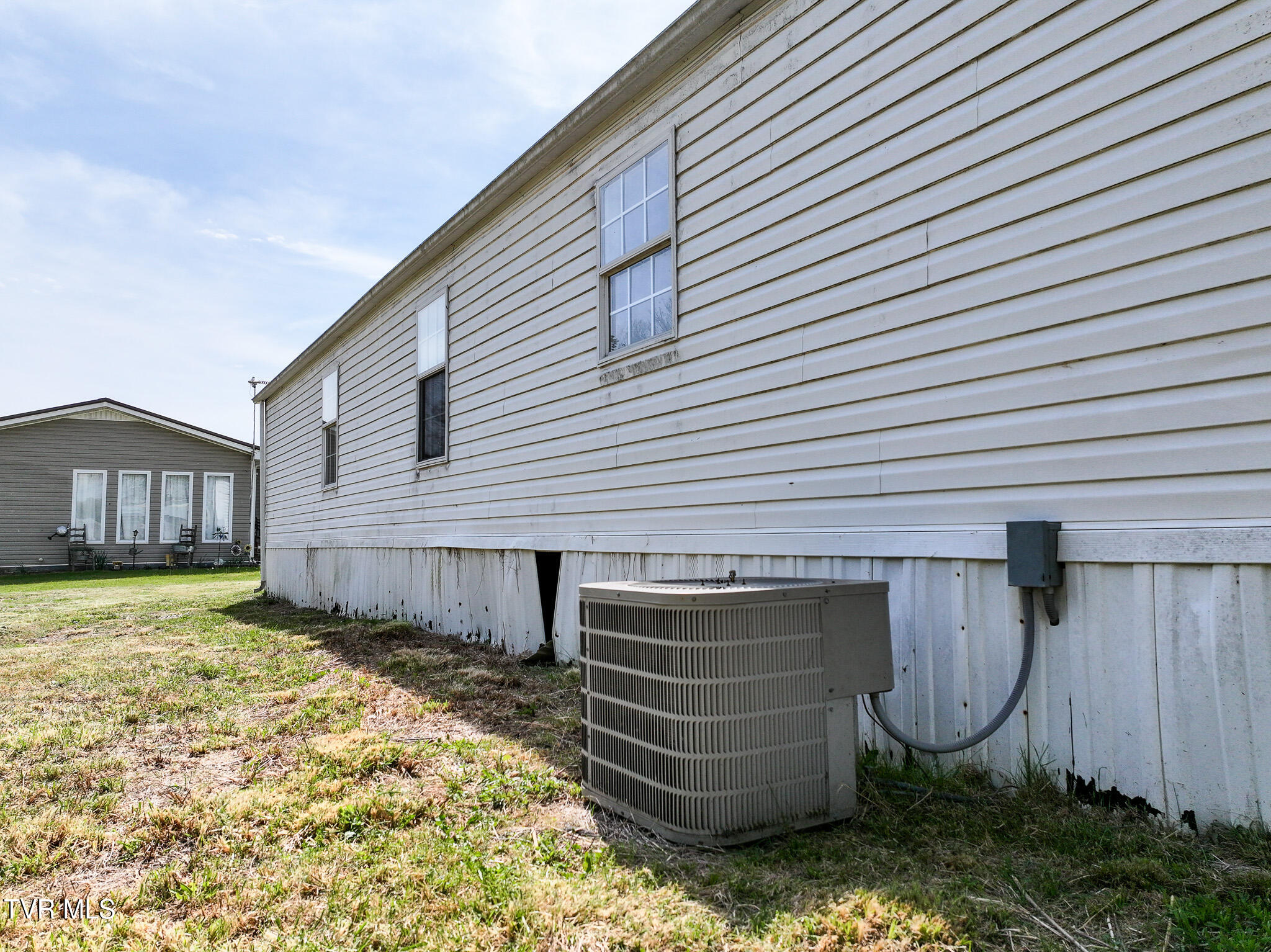 225 Carpenters Chapel Road Mosheim, TN 37818 - Photo 4 of 30 DJI_20260414142235_0569_D