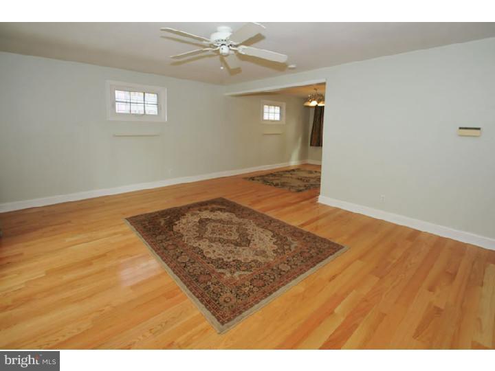 1367 Partridge Road Abington, PA 19001 - Photo 4 of 24 Living Room