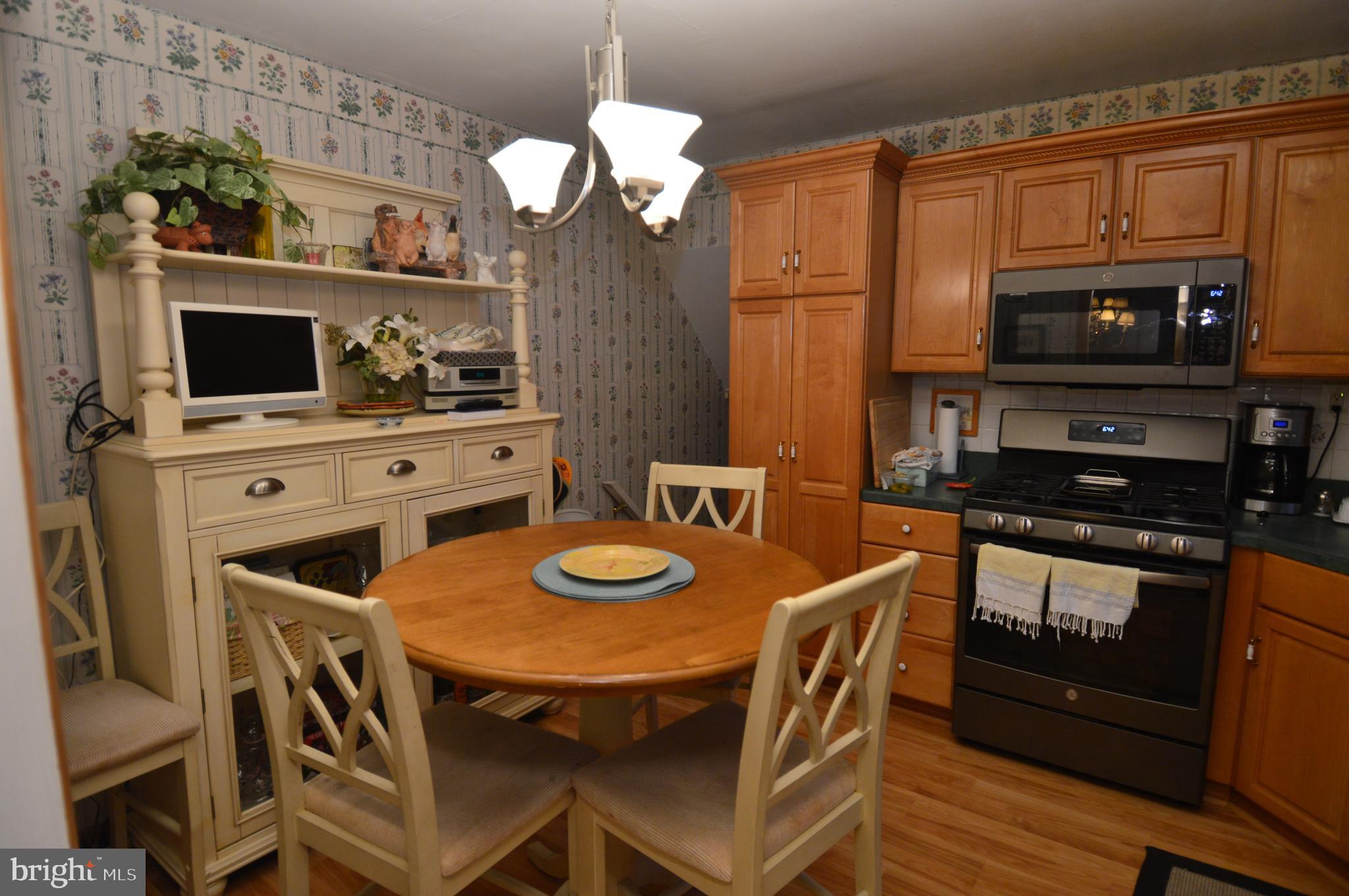 1136 Darrah Road Warminster, PA 18974 - Photo 14 of 56 Kitchen