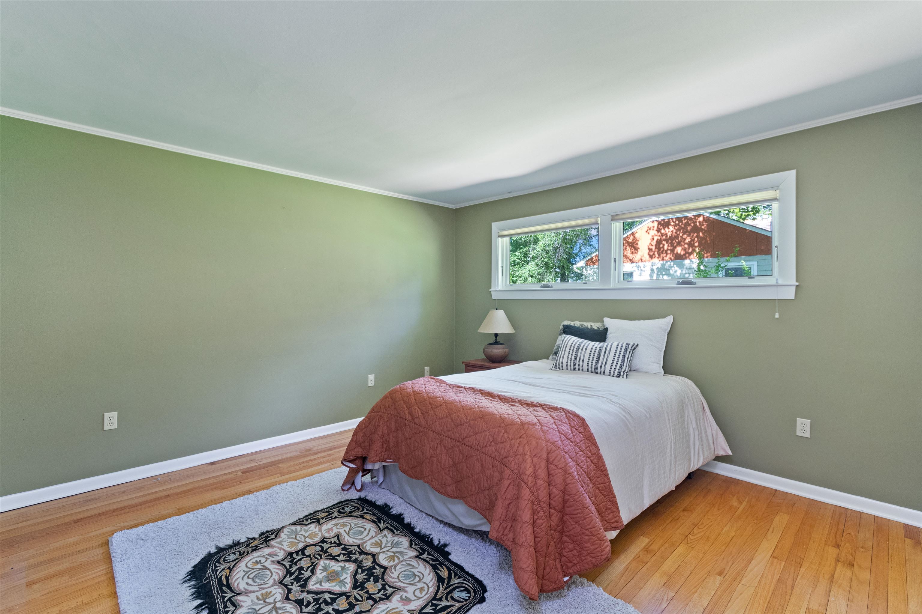 2 Crescent Road Burlington, VT 05401 - Photo 39 of 54 Gallery Image 39