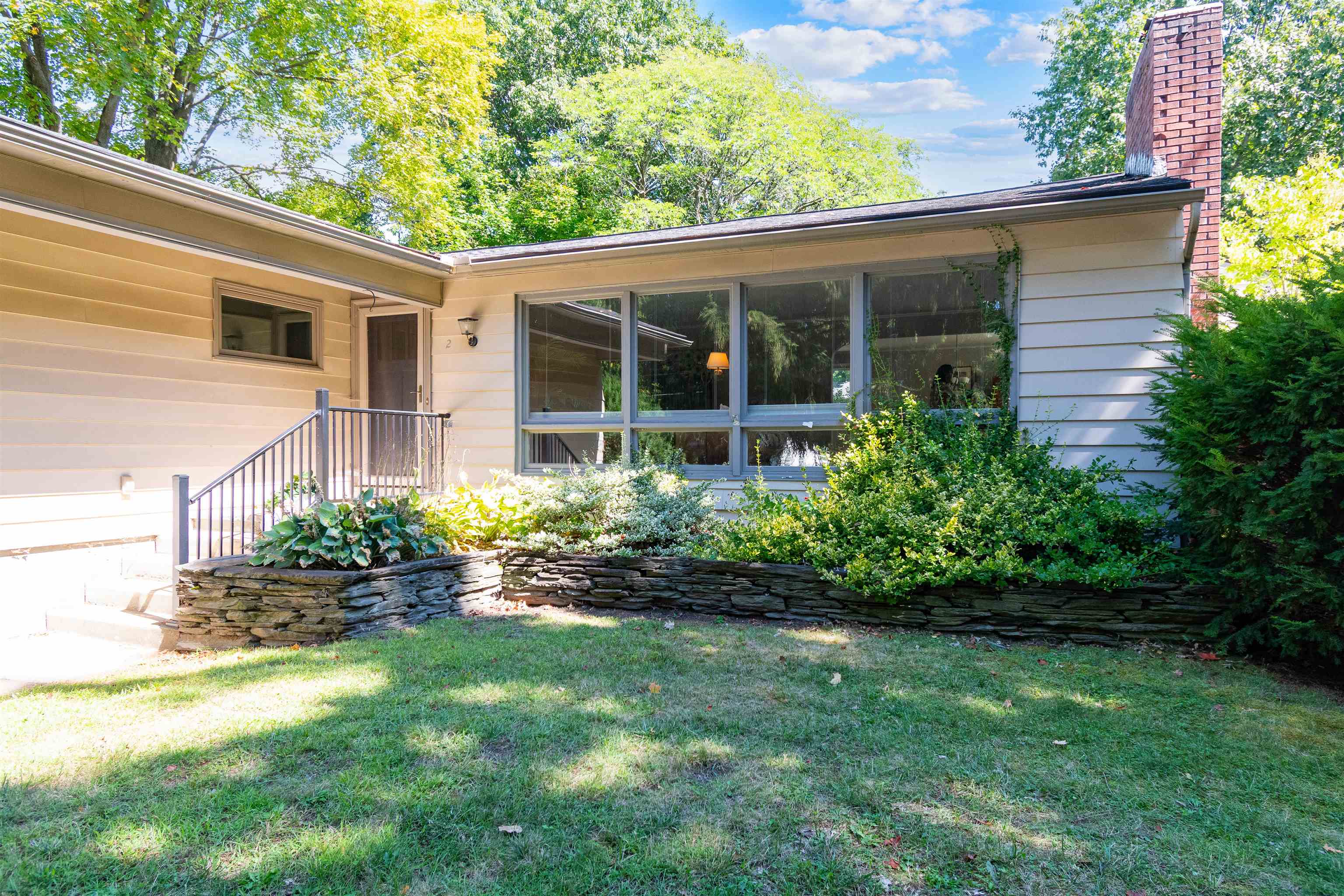 2 Crescent Road Burlington, VT 05401 - Photo 6 of 54 Gallery Image 6