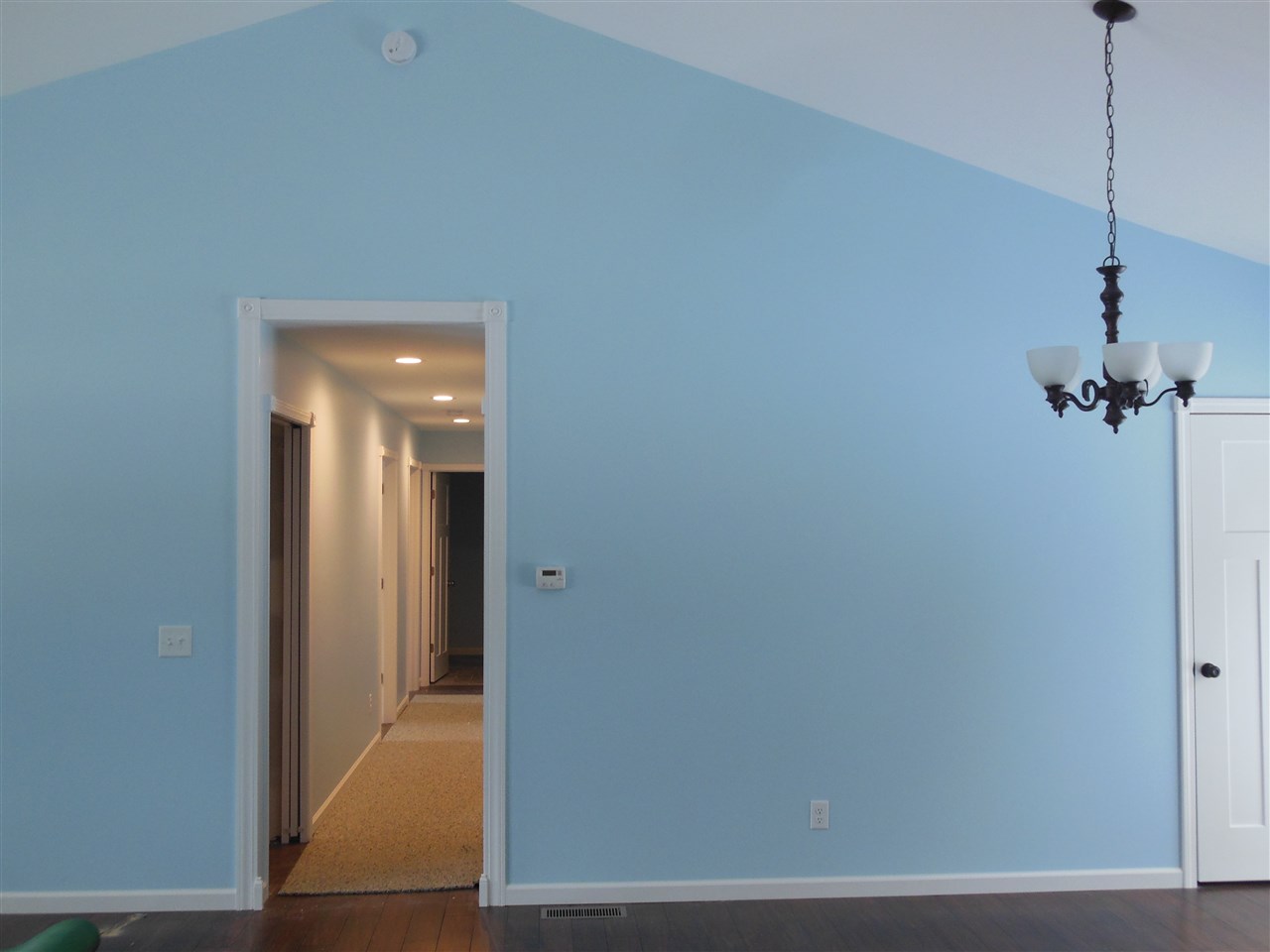 1547 Round Lake Road Interlochen, MI 49643 - Photo 10 of 42 1864826-11.JPG