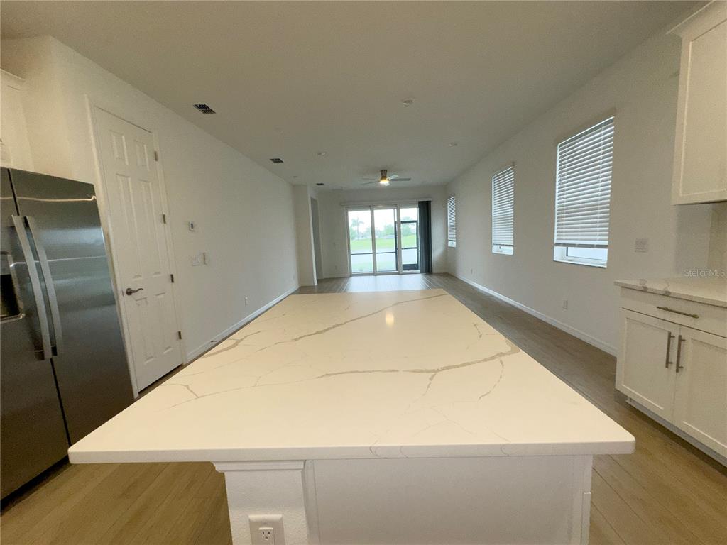 18123 Cherished Loop Lakewood Ranch, FL 34211 - Photo 9 of 31