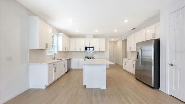 $3,000 | 18123 Cherished Loop, Lakewood Ranch, FL 34211