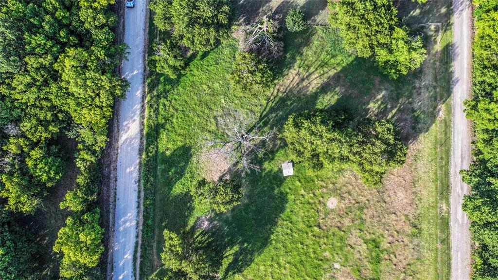 708 West Howell Street St. Jo, TX 76265 - Photo 10 of 14