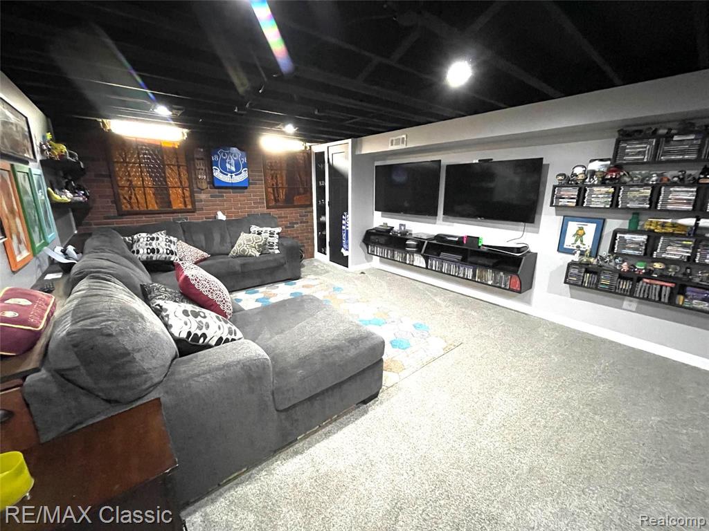 36170 Congress Road Farmington Hills, MI 48335 - Photo 22 of 22