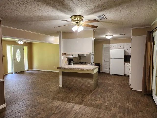 $240,000 | 111 Navarro Court, Natchitoches, LA 71457