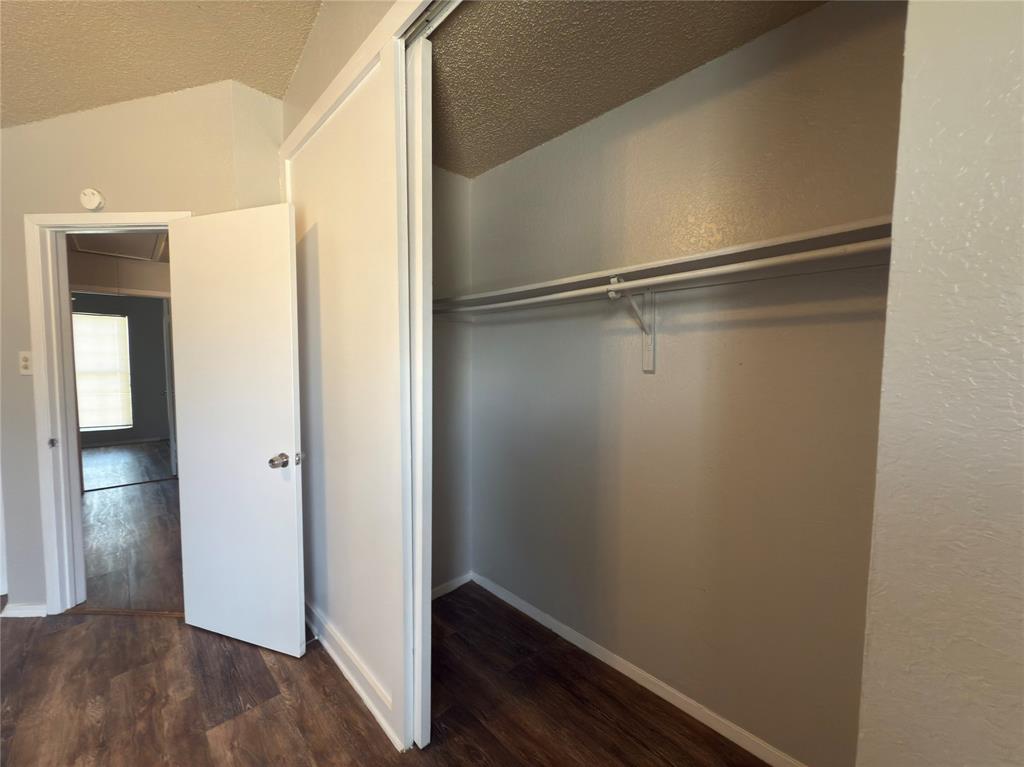 2250 Aspen Drive Dallas, TX 75227 - Photo 13 of 22 a view of an empty room