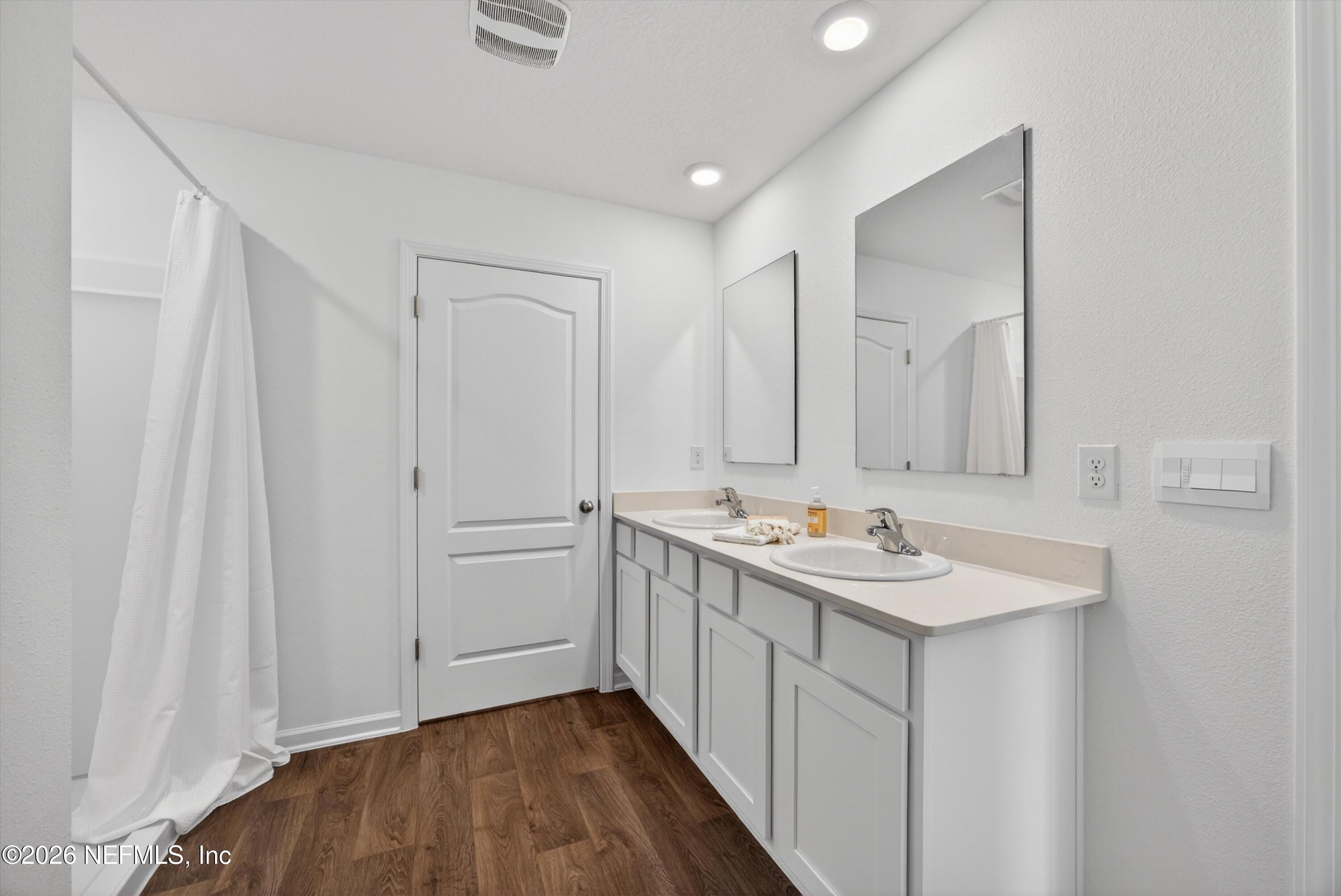 17 Rio Salado Road St. Augustine, FL 32084 - Photo 29 of 65 OWNER'S BATH
