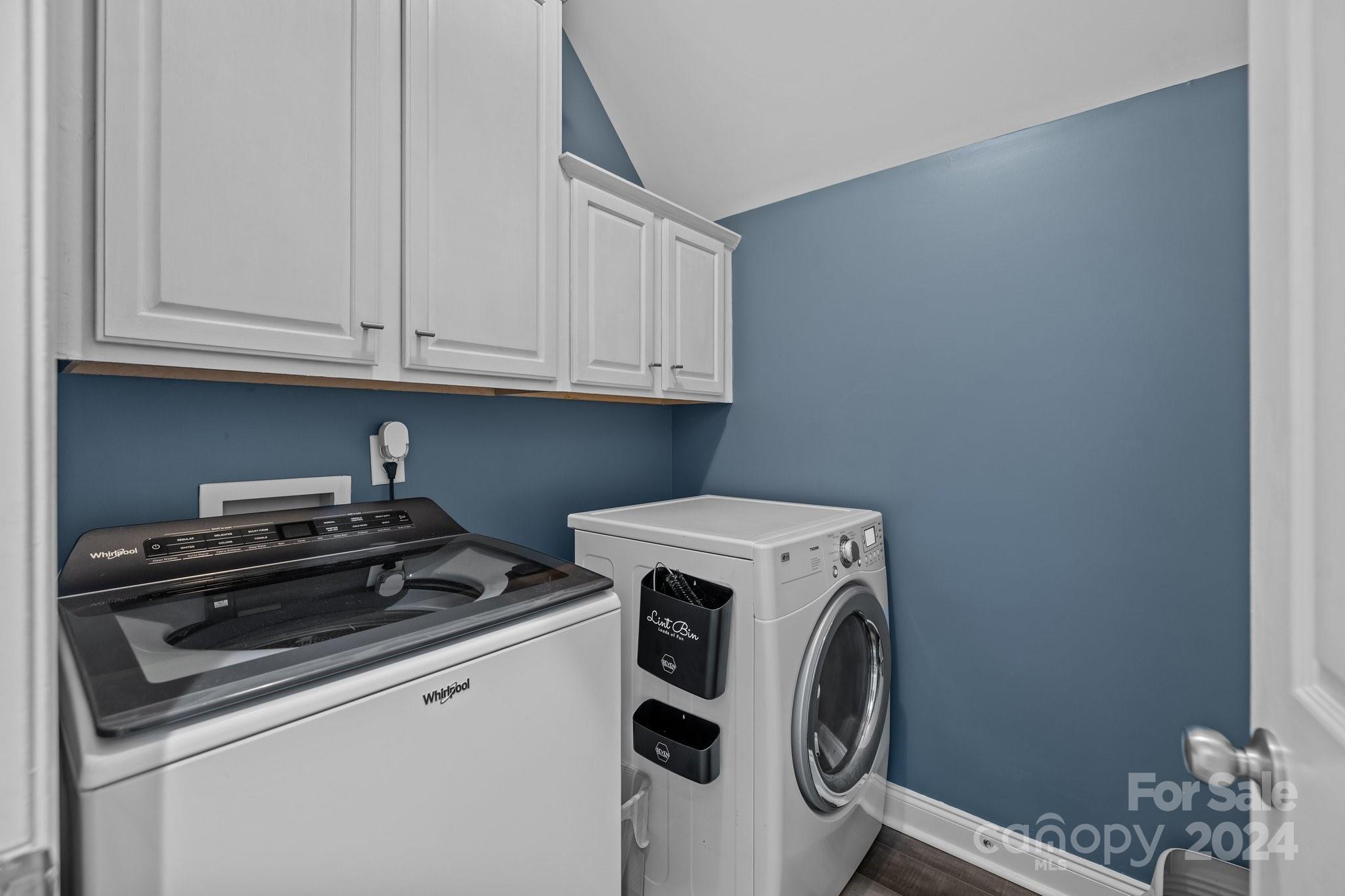 1106 Dove Trace Tega Cay, SC 29708 - Photo 23 of 38 a utility room with dryer and washer